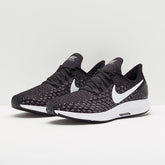Nike Womens Pegasus 35