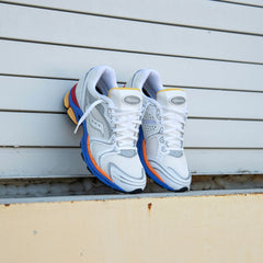 Mens Saucony ProGrid Triumph 4 Galaxy (White/Multi)
