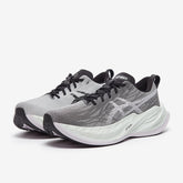 ASICS Superblast