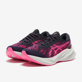 ASICS Womens Novablast 3