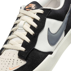 Nike SB Force 58