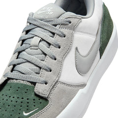 Nike SB Force 58
