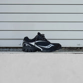Mens Saucony ProGrid V2 (Black/Silver)