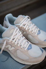 Mens New Balance 2002R (Beige) - M2002RCC