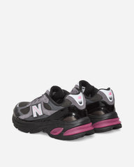 2010 Sneakers Black / Pink Heat / Magnet