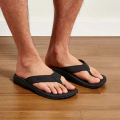 Olukai Black Ohana Mens Beach Sandals 10110-4040