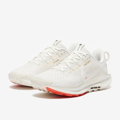 Nike Womens Pegasus Trail 5