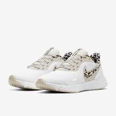 Nike Womens Revolution 5 - White/Black-Light Bone