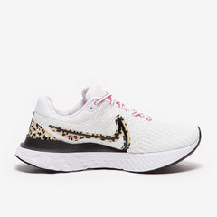 Nike Womens React Infinity Flyknit 3 - White/Black-Wheat Grass