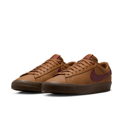 Nike SB Zoom Blazer Low Pro GT Shoes