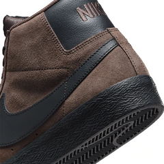 Nike SB Zoom Blazer Mid Pro Shoes